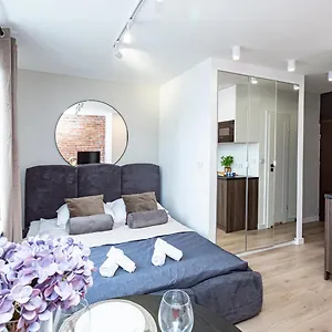 Mianowskiego 24 Red - Wifi Smart Tv W Pelni Wyposazona Kuchnia Apartament